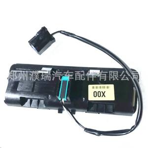 Interruptor de puerta trasera Kia Sorento 81260C5000, pieza de repuesto nueva para reparación - Product Image 3