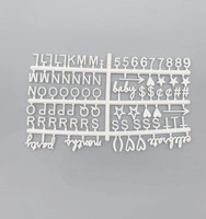 Meilleures ventes : Lettres en plastique de 0,5 pouce pour panneaux publicitaires, cadre en chêne interchangeable, tableau à lettres en feutre noir