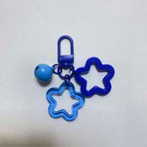 จี้รูปดาวห้าแฉกสีสันสดใสขนาดเล็ก อะไหล่ทำพวงกุญแจ DIY ของตกแต่งงานฝีมือ ของขวัญส่งเสริมการขาย - Product Image 1