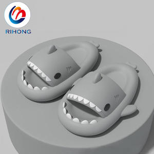 2023 vente chaude coloré anti-dérapant eva mousse été pantoufle bébé sandale enfants requin diapositives - Product Image 6