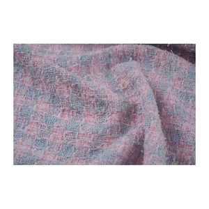 Tissu en tweed fantaisie de qualité supérieure fabriqué en Corée, rose pâle-vert brumeux métallisé, tissage fantaisie, tissu textile tissé sur mesure OEM & ODM - Product Image 4