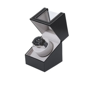 Boîte <span class=keywords><strong>automatique</strong></span> de remontages de montres en cuir PU à <span class=keywords><strong>prix</strong></span> bon marché d'usine pour remontoirs de montres simples mallette de rangement d'emballage alimentée par batterie - Product Image 2