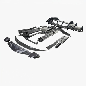 Kit Carrosserie Style OEM Haute Qualité pour Lamborghini Revuelto 2024 2025 – Pare-chocs Avant et Jupes Latérales en Fibre de Carbone pour la Course - Product Image 3