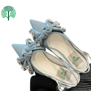 Nouvelles sandales plates d'été pour femmes, respirantes, antidérapantes, légères, avec nœud papillon, cristaux, en tissu denim et coton, chaussures plates d'extérieur, OEM - Product Image 1