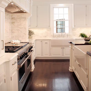 ओक लकड़ी और चमकदार ऐक्रेलिक फिनिश के साथ आधुनिक रसोई अलमारियाँ - Product Image 2