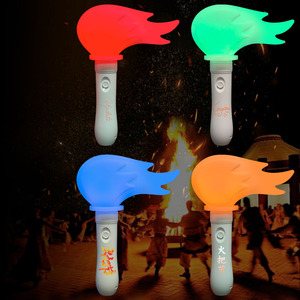 Điều Khiển Từ Xa Ngọn Đuốc Ánh Sáng <span class=keywords><strong>Stick</strong></span> Tia Lửa Lễ Hội Lửa Nguồn Cung Cấp Bên Lâu Dài Ánh Sáng <span class=keywords><strong>Stick</strong></span> Hỗ Trợ Logo Tùy Chỉnh Moq 100 Pcs - Product Image 2
