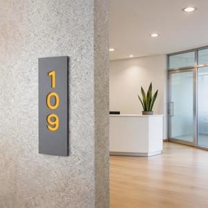 Targhe Numeriche per Porte in Acrilico OEM con Illuminazione per Hotel, Appartamenti e Uffici - Product Image 1