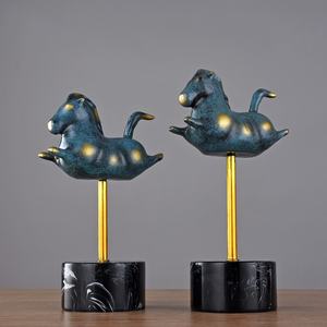 Offre Spéciale : Ornement en Résine <span class=keywords><strong>Cheval</strong></span> Yunteng Style Chinois pour Salon, Entrée, Chambre – Artisanat en Résine pour Décoration Intérieure - Product Image 3