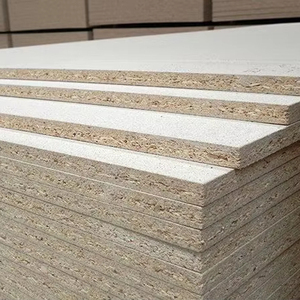 Tablero de partículas de <span class=keywords><strong>aglomerado</strong></span> de melamina blanca de 4*8, tablero de partículas de melamina para decoración de gabinetes - Product Image 1