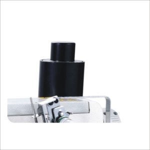 Machine à coudre interlock à cylindre haute vitesse avec coupe-fil gauche, prix usine W600-33ZD-UT - Product Image 4