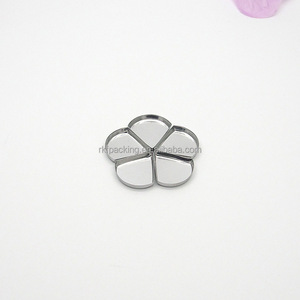Padelle per trucchi magnetiche fai da te 4 padelle <span class=keywords><strong>in</strong></span> metallo di forma quadrata vuota per marche di cosmetici Private Label - Product Image 4