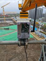 Système de surveillance anti-collision pour grue à tour avec panneau d'affichage visuel pour les chantiers de construction résidentiels et commerciaux