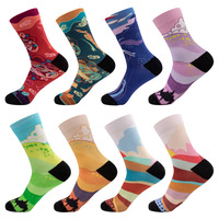 Vente en gros de chaussettes personnalisées de haute qualité avec logo imprimé, chaussettes à motifs graffiti, impression numérique, chaussettes amusantes pour hommes et femmes