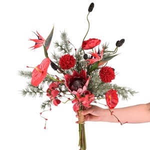 Bouquet de proteas artificielles rouges en soie PVC pour la décoration de la maison et des mariages - Product Image 5
