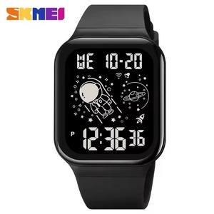 นาฬิกาจับเวลา Skmei 1863 ทรงสี่เหลี่ยมสำหรับผู้ชาย นาฬิกาดิจิตอลสำหรับนักเรียน กันน้ำ 30 เมตร นาฬิกาวิ่งออกกำลังกาย พร้อมเครื่องนับก้าว สายสแตนเลส สำหรับวัยรุ่น - Product Image 1