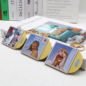 Ca sĩ tayl * r Swift Album mới 1989 CD kỷ lục Keychain thời trang Album Swift Keyring Sao ngoại vi trang sức người hâm mộ bộ sưu tập quà tặng - Product Image 1