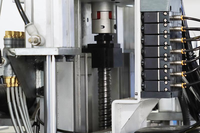 Machine de perçage six faces CNC JIYU CD-612T-4 avec unité de perçage simple, ATC et perçage transversal pour le traitement des panneaux de bois de placards et armoires
