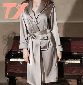 TUOYI corto de satén suave bordado personalizado <span class=keywords><strong>bata</strong></span> de <span class=keywords><strong>novia</strong></span> con zapatilla champán infinito vestidos de dama de honor - Product Image 1