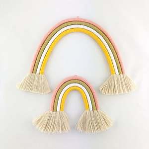 Décoration murale arc-en-ciel de haute qualité - Product Image 1