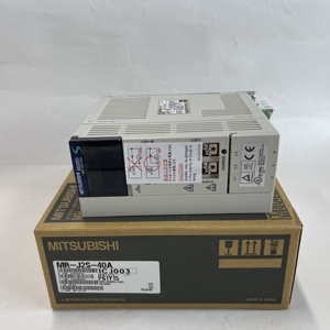 Servoamplificador de CA MITSUBISHI MR-J2S-40A - Product Image 1