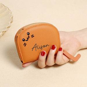 Porte-cartes multi-emplacements en forme de chat gravé sur mesure, joli porte-cartes de crédit pour femmes, petit portefeuille en cuir à fermeture éclair - Product Image 3