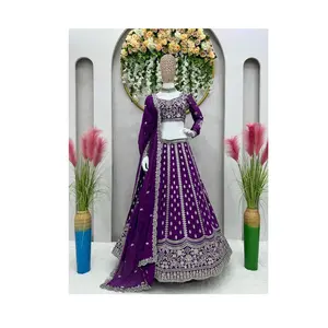Boutique di design Semi-punto di qualità eccellente Lehenga Choli per abiti da sposa e da festa disponibile a un prezzo accessibile