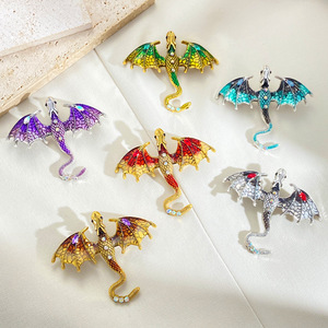 Broche de solapa esmaltado de Dragón Volador, insignias vaqueras, mochila, joyería para ropa, insignias, accesorios, decoración, regalo de boda, <span class=keywords><strong>hombre</strong></span> DIY - Product Image 1