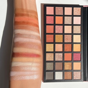 Paleta de sombra de ojos grande, maquillaje de etiqueta privada, sombra de ojos muy pigmentada, Etiqueta Privada - Product Image 2