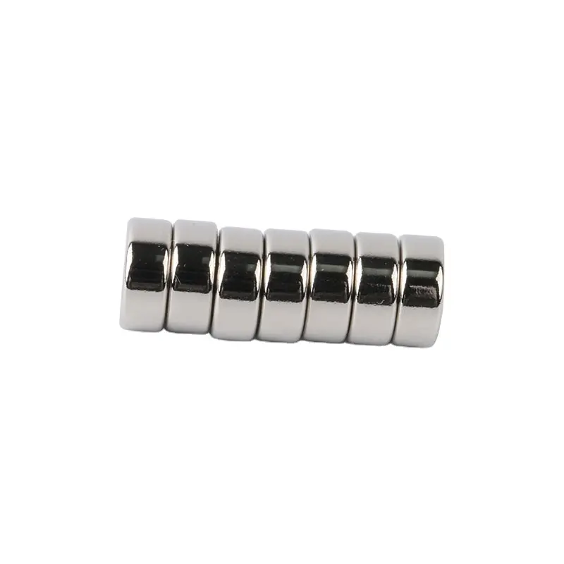 Super Strong N35 round Neodymium Magnet High Performance Magnetic Material