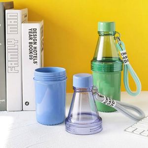 Bouteille d'eau 2-en-1 à double compartiment avec rangement pour collations, sans BPA, anti-fuite, portable avec sangle pour la salle de sport - Product Image 3