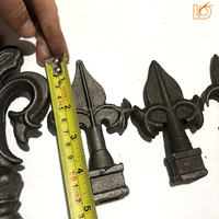 Vente en gros de lances en fonte pour balustres carrés en fer forgé de 1/2 ''Lances en acier forgé pour la décoration de clôture extérieure