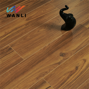 Venta caliente HDF Herringbone Laminate Wood Flooring12mm 8mm Impermeable AC3 AC4 Grano de madera <span class=keywords><strong>Click</strong></span> Lock Suelo laminado comercial - Product Image 5