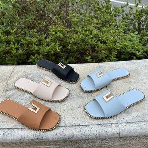 Pantoufles d'hiver en peau de mouton <span class=keywords><strong>les</strong></span> <span class=keywords><strong>plus</strong></span> chaudes pour femmes à la maison en peluche antidérapante en tricot polaire motif léopard avec nœud - Product Image 1