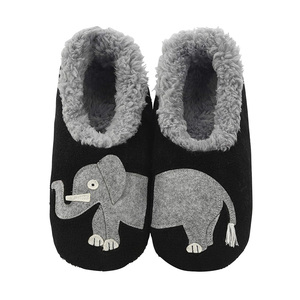 Vente en gros personnalisé drôle coloré maison pantoufles pour les femmes chaud animaux appariés antidérapant <span class=keywords><strong>pantoufle</strong></span> chaussettes - Product Image 3