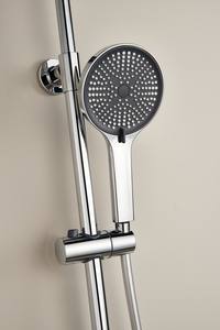 Mitigeur moderne en chrome poli Ensemble de robinets de salle de bains pour bain de pluie et douche 3 fonctions Vaporisateur doux et chaud Ascenseur mural - Product Image 5