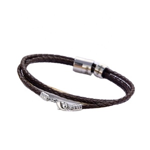 Bracelets en cuir pour hommes en acier inoxydable argenté vintage personnalisés. Bracelet pour homme à plusieurs rangs avec perles gravées et mantra familial - Product Image 5
