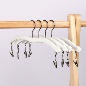 Ganci appendiabiti in legno massello di alta qualità, personalizzabili nel colore, e clip per <span class=keywords><strong>pantaloni</strong></span>, per biancheria intima da uomo e da <span class=keywords><strong>donna</strong></span>. - Product Image 3