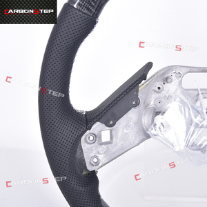 Volant en fibre de carbone à bas <span class=keywords><strong>prix</strong></span> en stock pour Chevrolet <span class=keywords><strong>Corvette</strong></span> C8 - Product Image 4