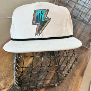 หมวกเชือกไนลอนแบบย้อนยุค5แผงหมวกเชือก256แบบไม่มีโครงหมวก Snapback ปักด้วยหมวกเชือกทำจากเวียดนาม - Product Image 1