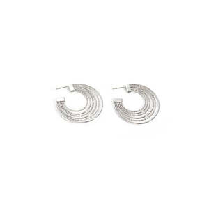 Aros de Acero Inoxidable con Baño de Oro PVD, Joyería de Moda Sostenible y Resistente - Product Image 1