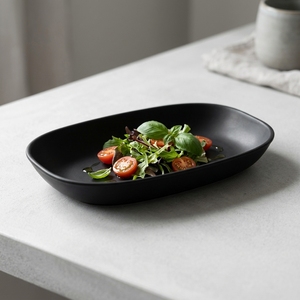 Plat ovale en mélamine noir mat de 10 pouces x 7,5 pouces, en forme de <span class=keywords><strong>bateau</strong></span> large, pour tapas, apéritifs et accompagnements - Product Image 2
