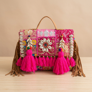 Sacs à main légers en cuir véritable à la mode pour femmes, design traditionnel indien, sangle de taille amovible, capacité 3L+ - Product Image 3