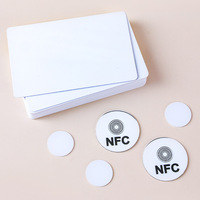 CR80 PVC carte vierge NFC 215/213/F08 RFID sans contact Mini étiquette 13.56MHz fréquence pour le contrôle d'accès de porte