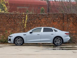 รถใหม่มาแรงปี 2026 2.0T <span class=keywords><strong>KunKun</strong></span> ระบบขับเคลื่อนอัจฉริยะ รถยนต์เบนซินขนาดกลาง ระบบ L2+ ADAS สมรรถนะสูง รถซีดานสปอร์ตสุดหรู - Product Image 1