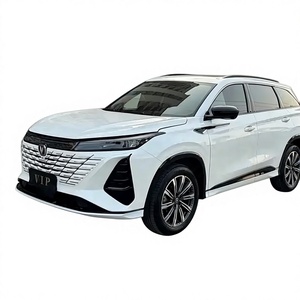 <span class=keywords><strong>Precio</strong></span> Económico, Changan UNI-V <span class=keywords><strong>2023</strong></span>, Autos Usados, Edición Meiman, Turbo Automático, Volante a la Izquierda, Asientos de Cuero - Product Image 1