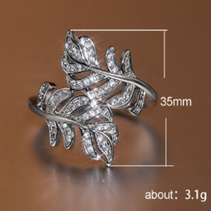 Anello con foglie botaniche per donna, gioiello floreale naturale per l'indice - Product Image 5