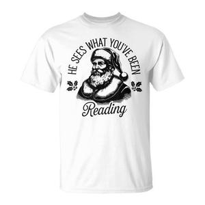 Él ve lo que has estado leyendo Camiseta navideña de Papá Noel - Product Image 1