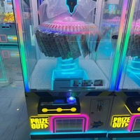 Machine de jeu de pêche à la grue de luxe à monnayeur avec accepteur de billets et fonction de préhension de cadeaux en anglais et en espagnol