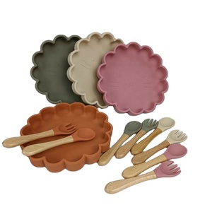 RTS – ensemble d'alimentation en Silicone de qualité alimentaire pour bébé, bol pour bébé avec cuillère et fourchette, bavoir étanche, bols en Silicone pour bébé - Product Image 1