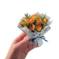 Mini Ornement d'aromathérapie exquis pour grille d'aération de voiture, Bouquet de fleurs séchées, Rose séchée naturelle, Cadeau de Saint-Valentin